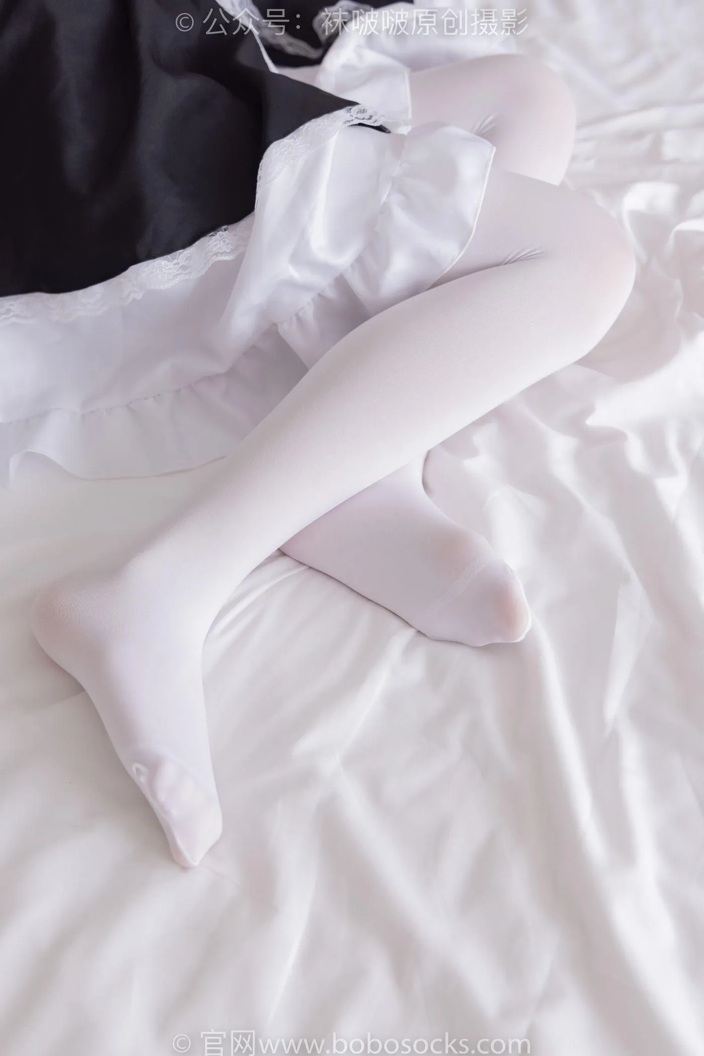 [BoBoSocks袜啵啵]NO.195 小甜豆-黑皮鞋、厚白丝、女仆装 [135P]插图3